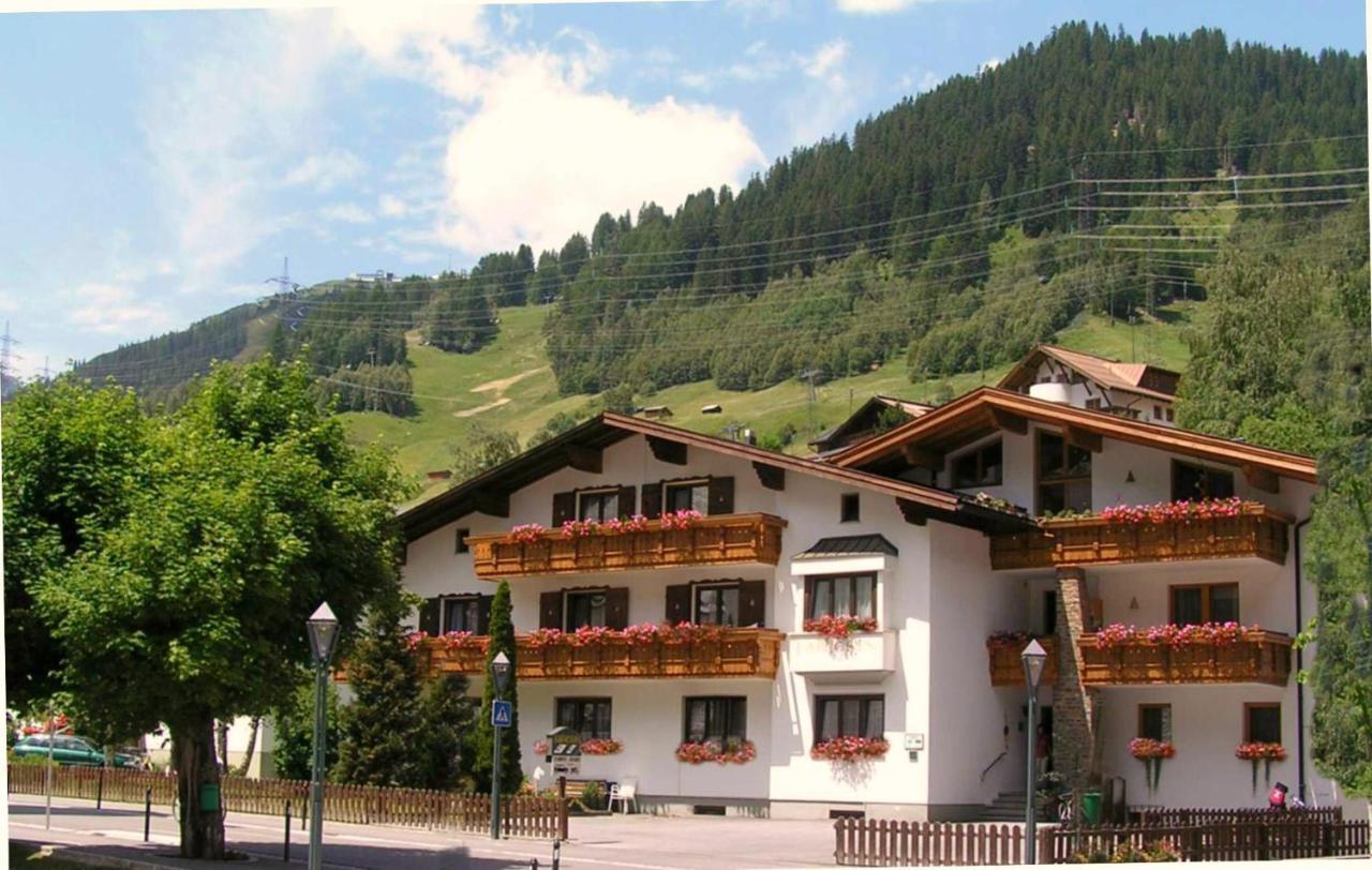 Haus Fallesin Санкт-Антон-ам-Арльберг Экстерьер фото