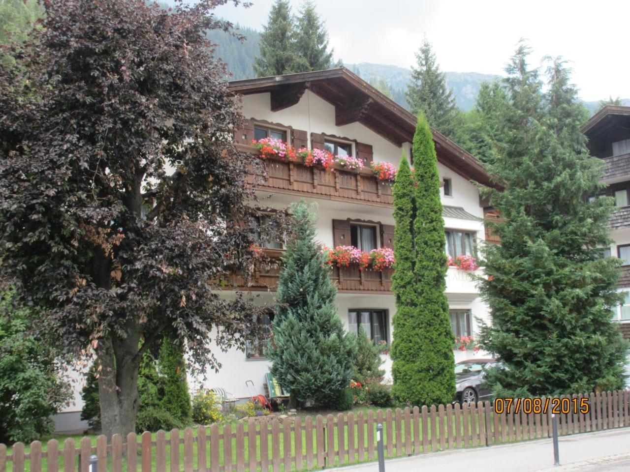 Haus Fallesin Санкт-Антон-ам-Арльберг Экстерьер фото